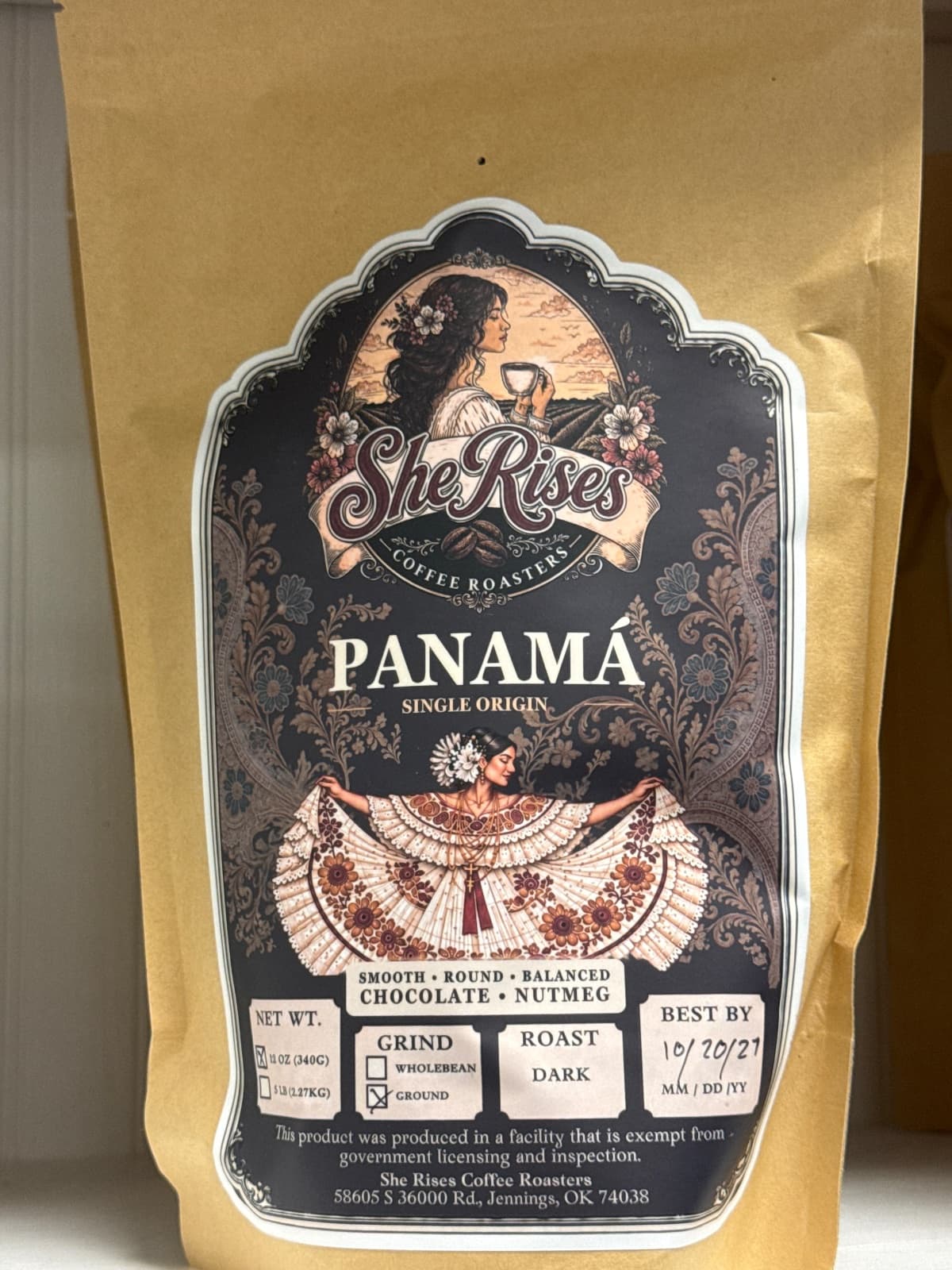 Panama, Dark, Ground